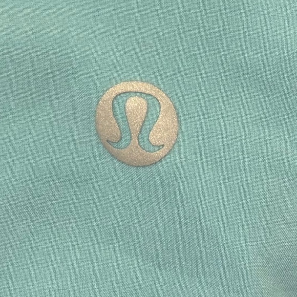 Lululemon Track That High Rise Shorts 5" In Tidal Teal Size 4 - Picture 3 of 6